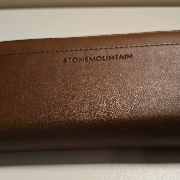 Stone Mountain Accessories Brown Wallet with Gold Accent - Picture 6 of 11